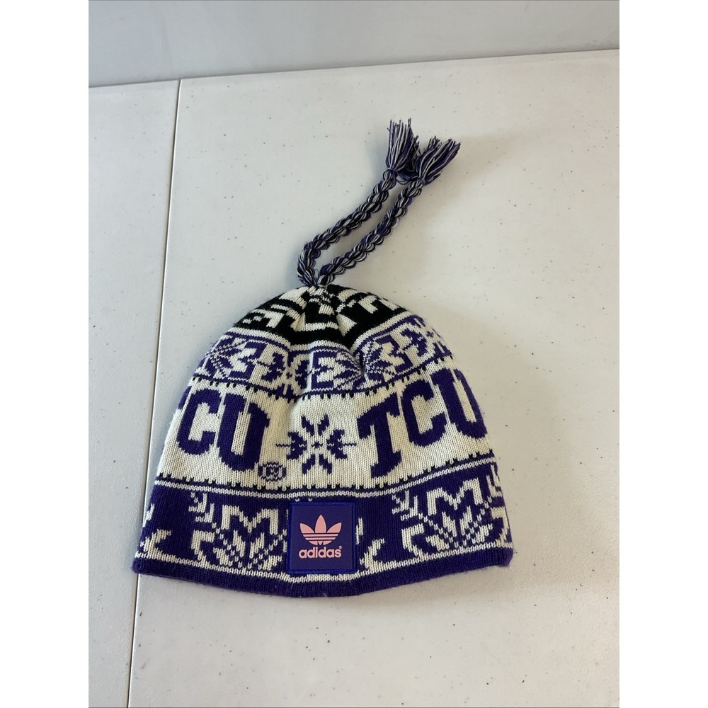 TCU‎ Horned Frogs Adidas Geo snowflake purple Tasseled Beanie Fair Isle
